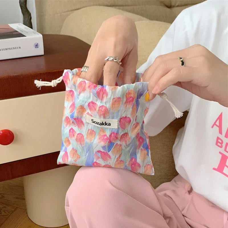 Beauty Preservation Makeup Bag - اليابانية زهرة الرباط محفظة نسائية للعملات
