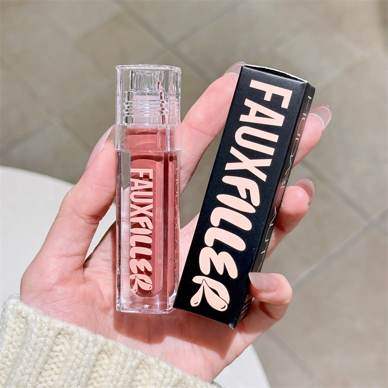 Huda Beauty Faux Filler ملمع ش - مراجعة Huda Beauty Makeup Bag وسعره
