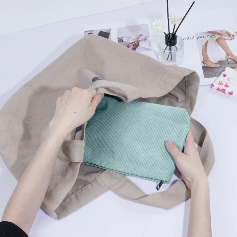 سروال قصير للسفر حقيبة مستحضرا - مراجعة Beauty Preservation Makeup Bag وسعره